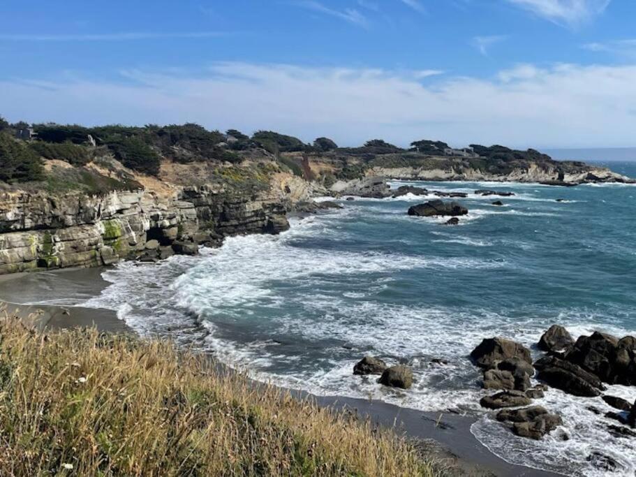 Grandma'S Cabin By The Sea Gualala Bagian luar foto